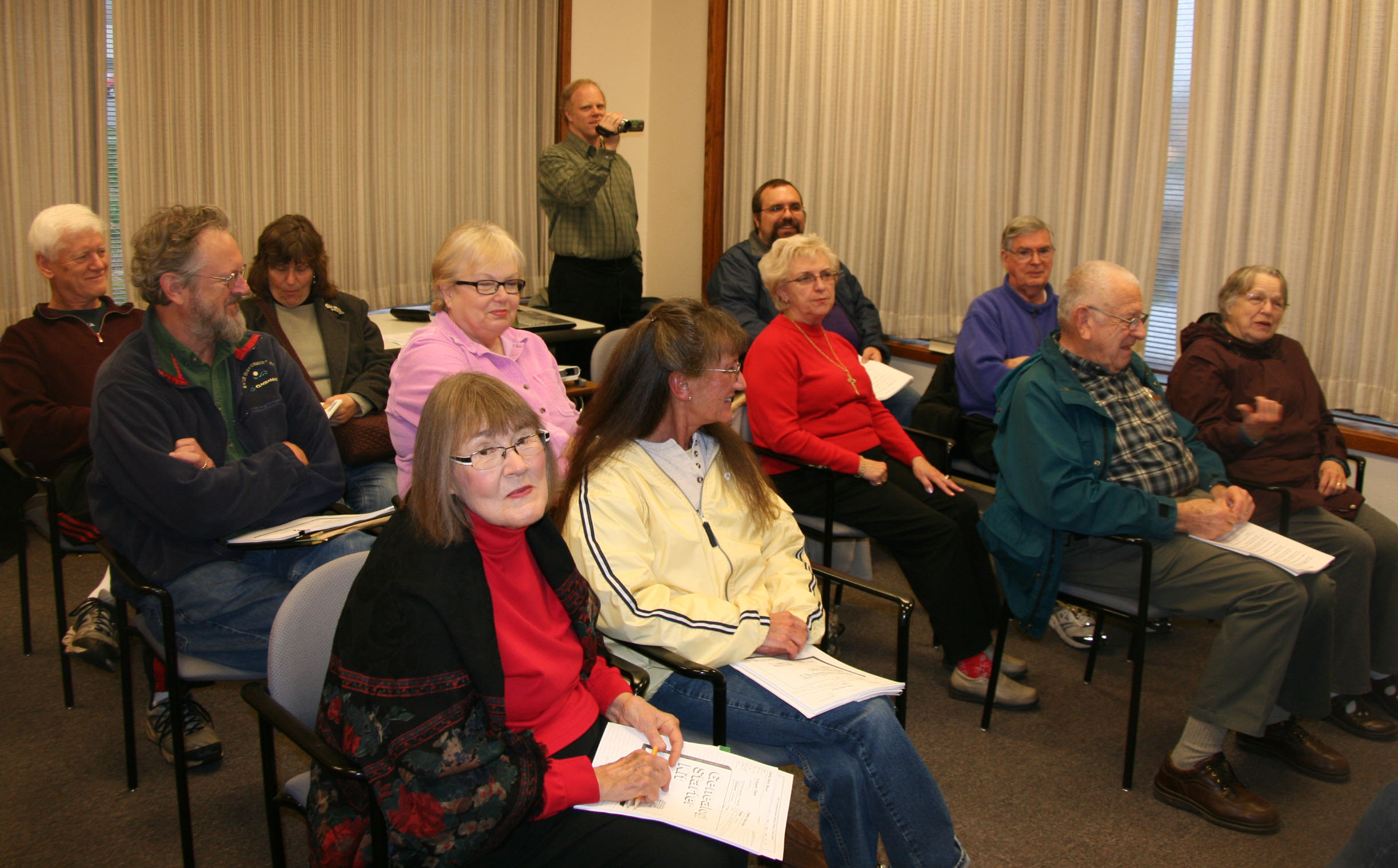 Photo of members taking the Beginner Genealogy class in the Oak Lodge Library
